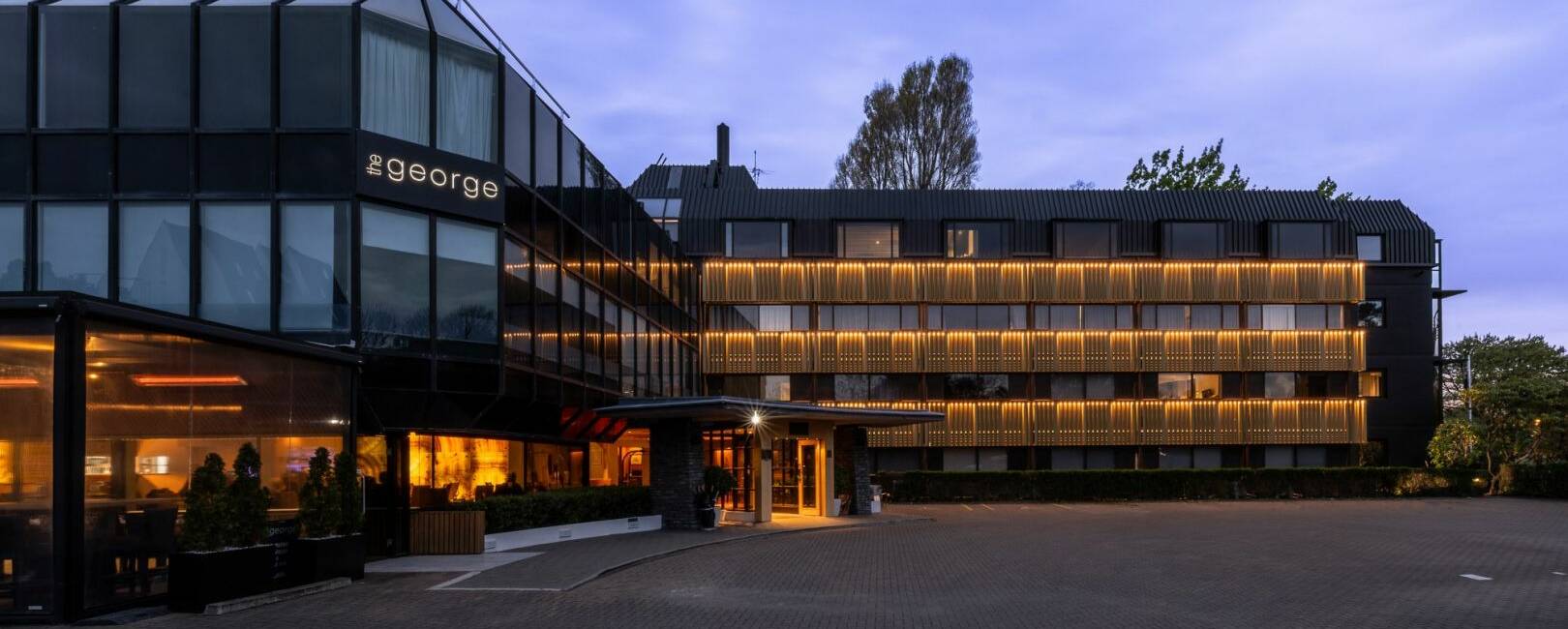 The George_Exterior_Night