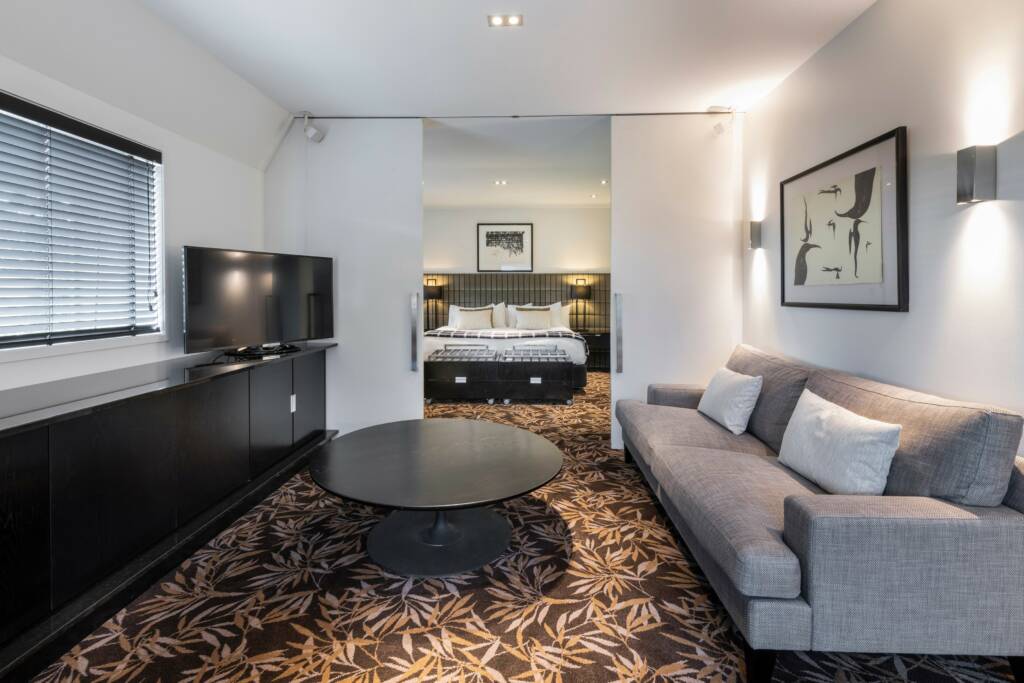 TGH_Park Suite_Living